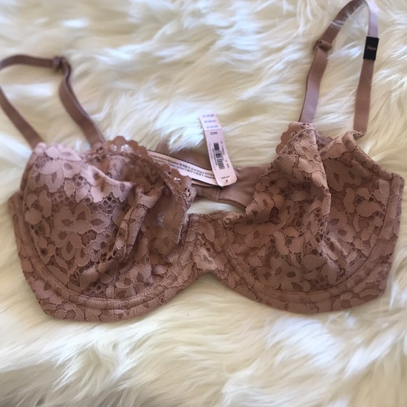 Victoria's Secret Other - Victoria secret Bra new with tags 🌼